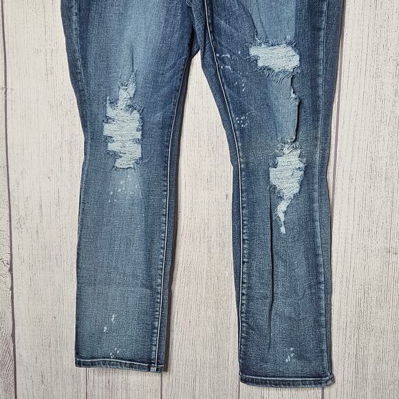 Judy Blue Boyfriend Fit Distressed Medium Wash Blue Jeans, sz 18W - Picture 2 of 8